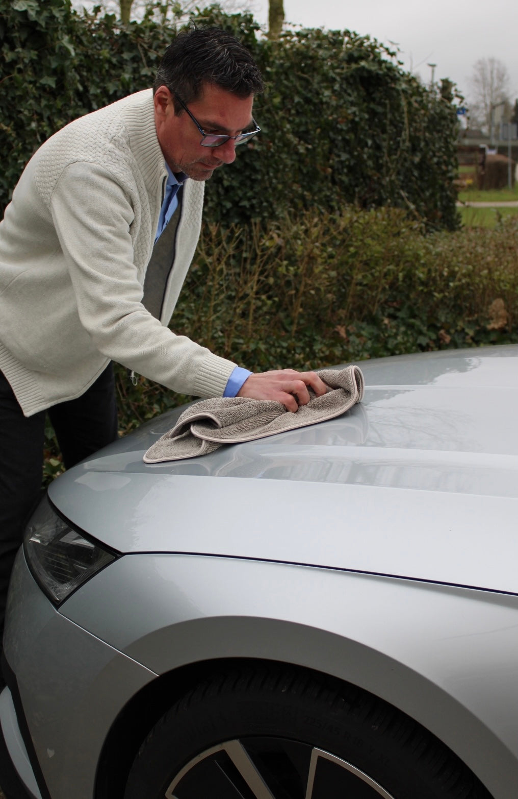 Premium doek large – 40x60 grijs ( 1+1 gratis)