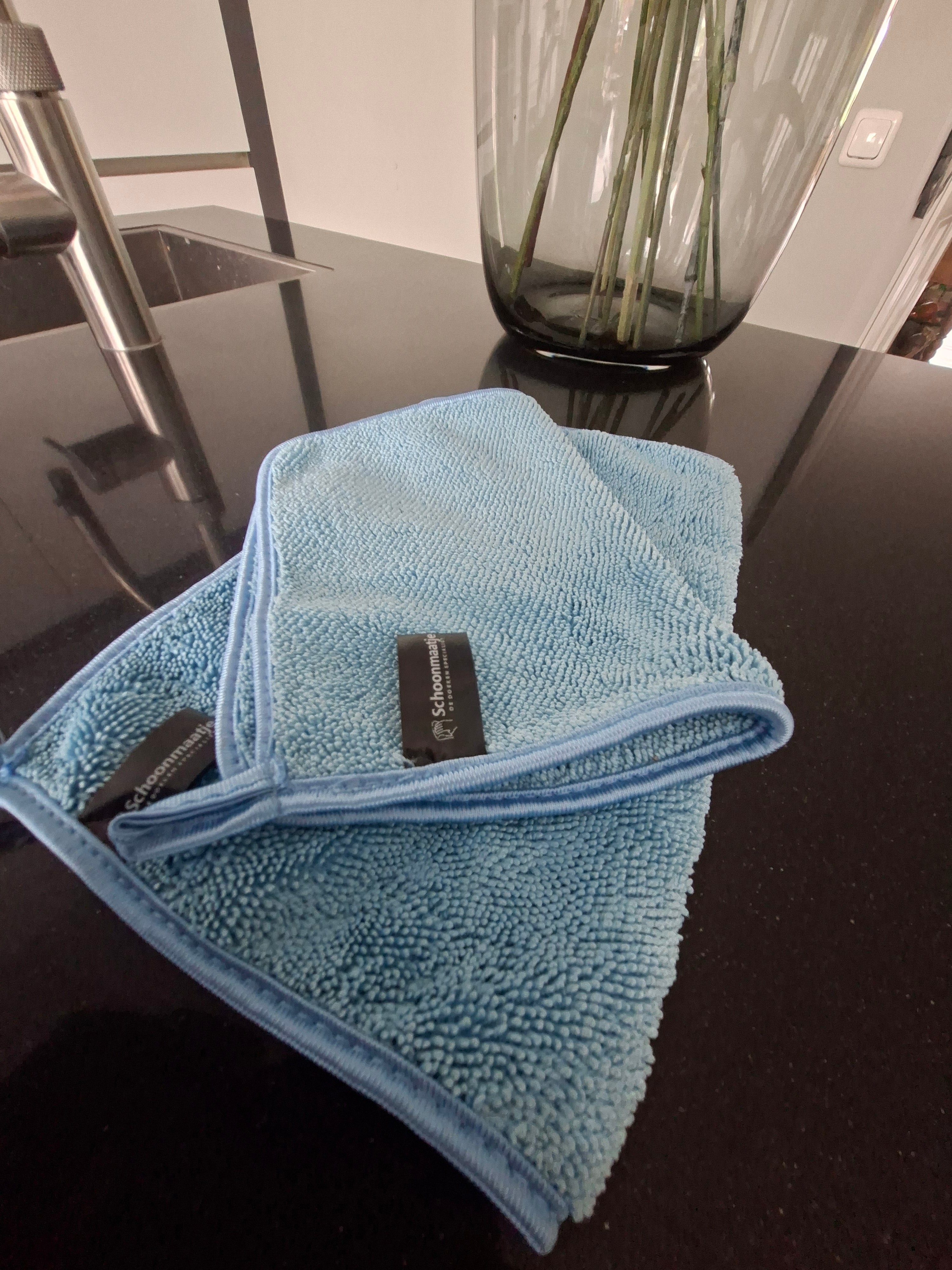 Premium doek medium – Ijsblauw 30x40 1 stuk