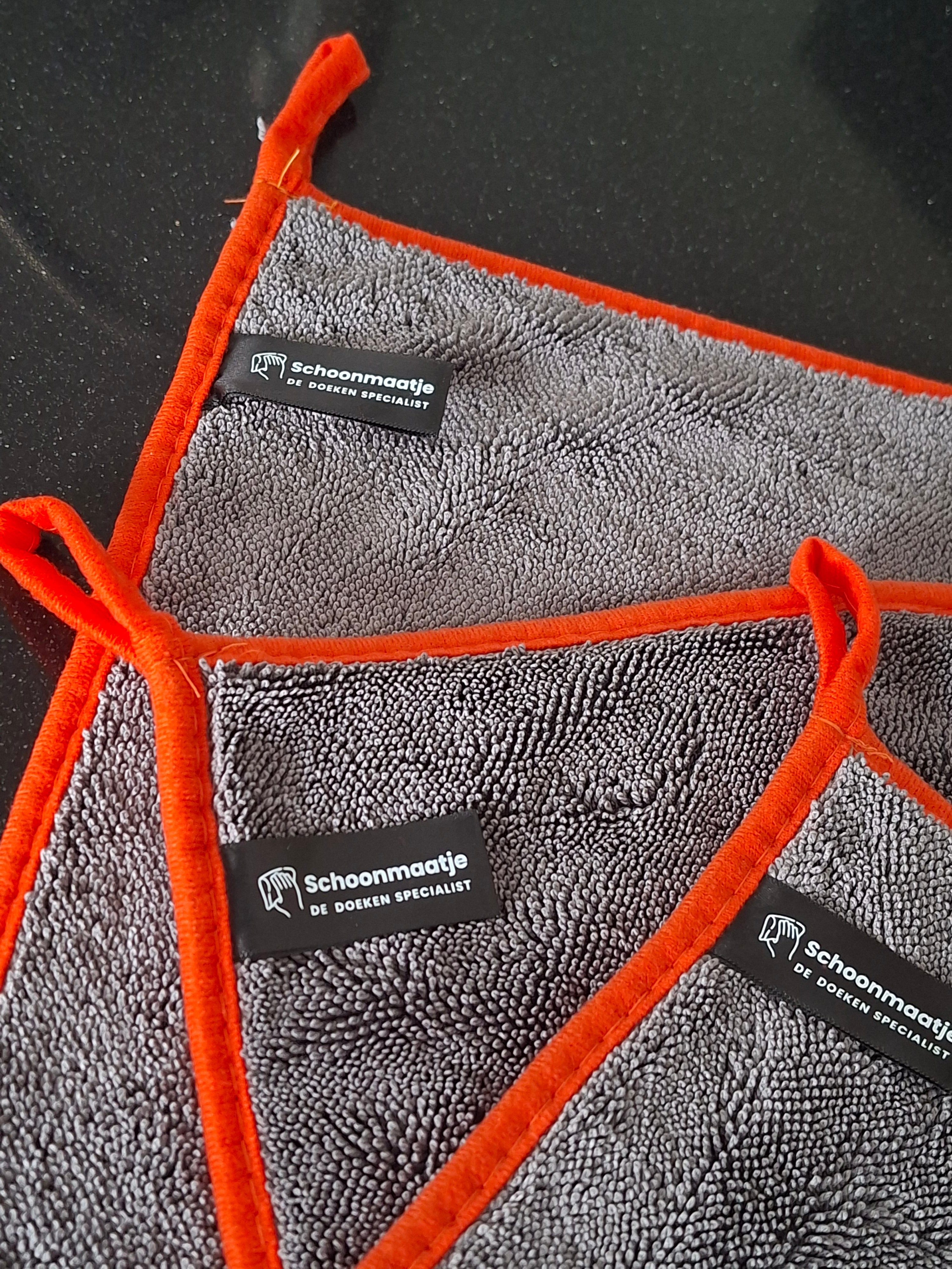 Doekenset met 3 doeken GRIJS MET ORANJE rand