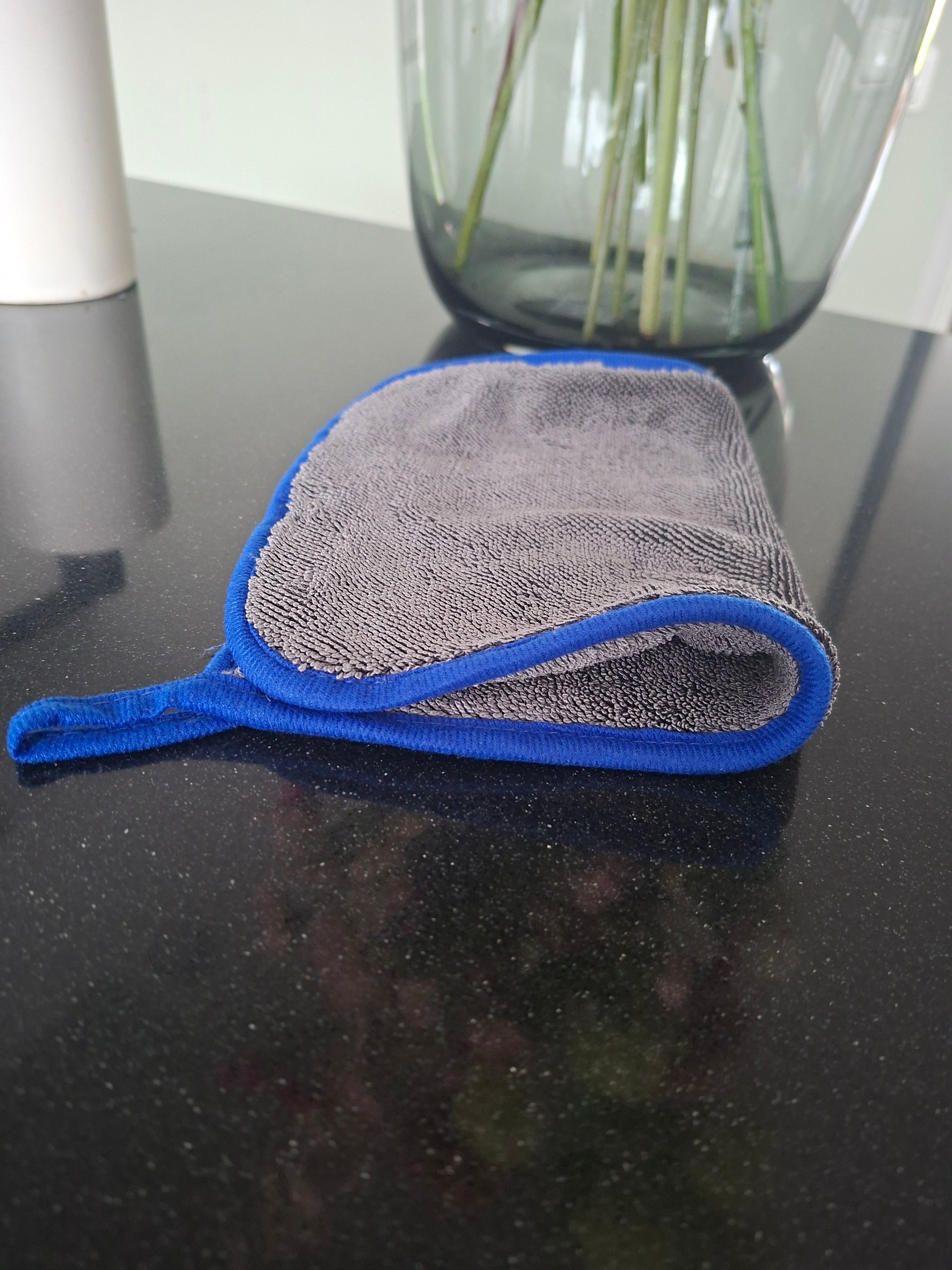 Premium doek small – 20x30 GRIJS met BLAUWE rand