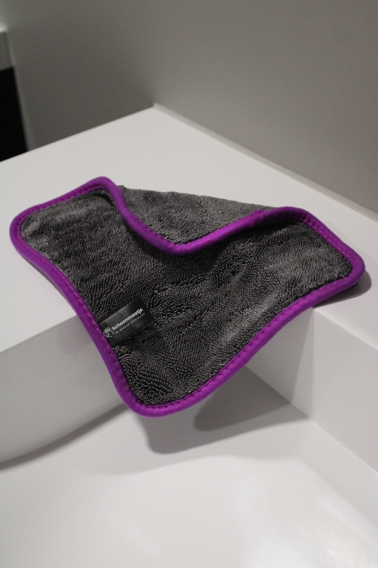 Premium doek mini – 20x20  GRIJS MET PAARSE RAND (1+1 gratis)