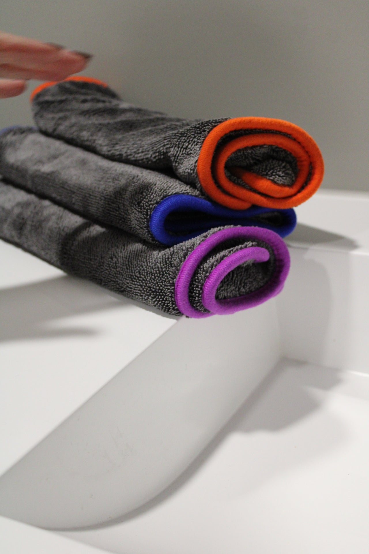 Premium doek mini – 20x20  GRIJS MET BLAUWE RAND (1+1 gratis)