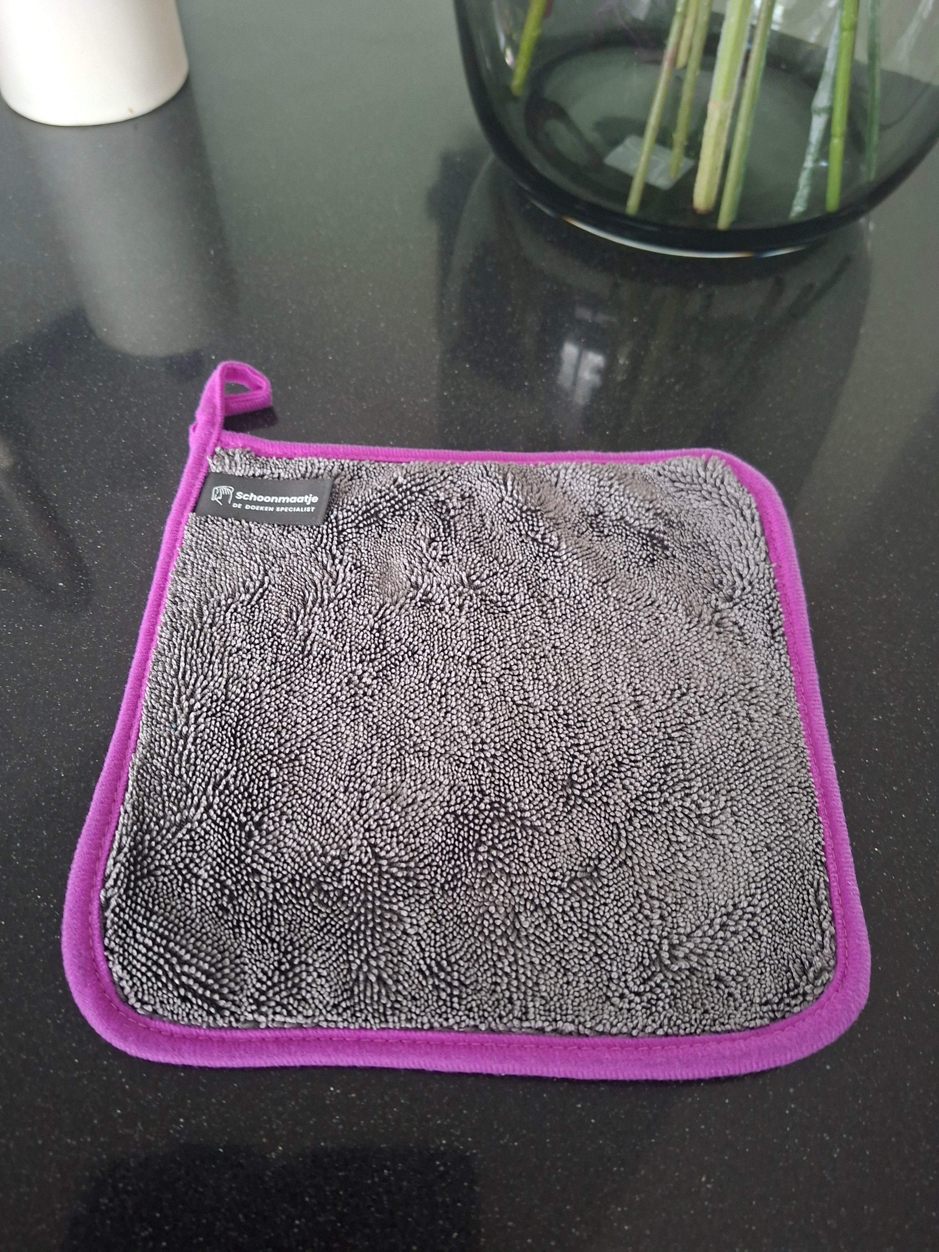 Premium doek mini – 20x20  GRIJS MET PAARSE RAND